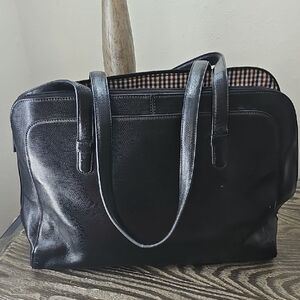 Elegant Black Leather Bag